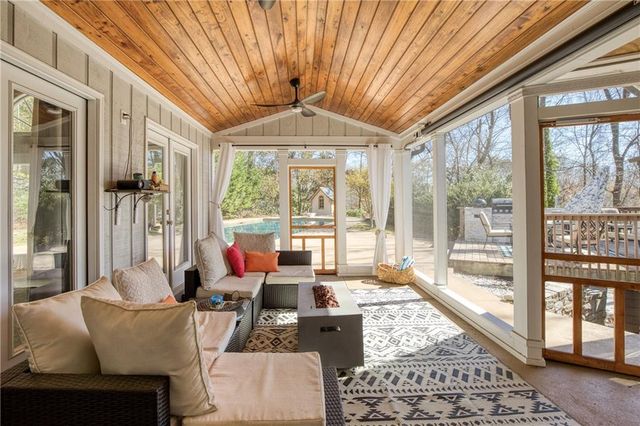 5259 Vernon Springs Trail, Sandy Springs, GA 30327