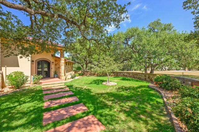 1273 Ranchers Club LN, Driftwood, TX 78619