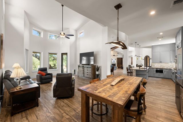 1273 Ranchers Club LN, Driftwood, TX 78619