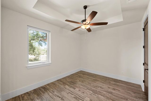 1273 Ranchers Club LN, Driftwood, TX 78619