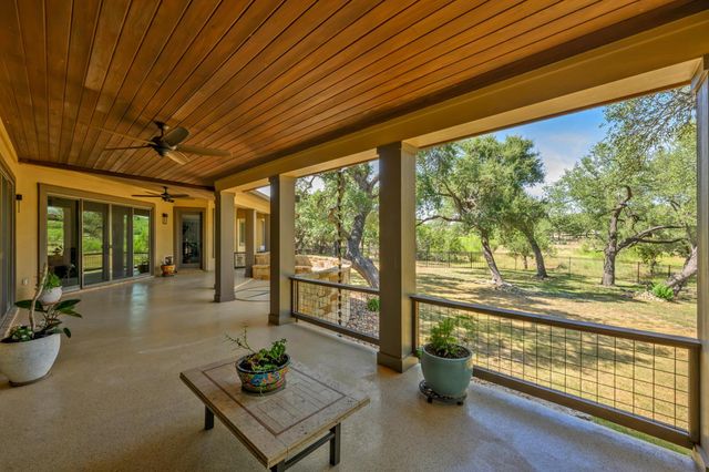 1273 Ranchers Club LN, Driftwood, TX 78619