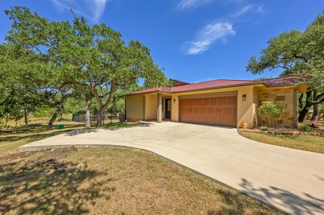 1273 Ranchers Club LN, Driftwood, TX 78619