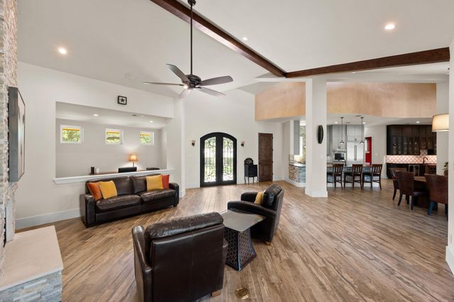 1273 Ranchers Club LN, Driftwood, TX 78619