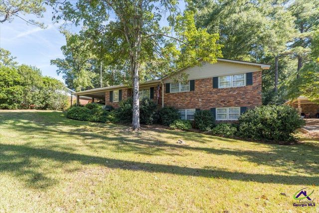 1227 Newport Place, Macon, GA 31210