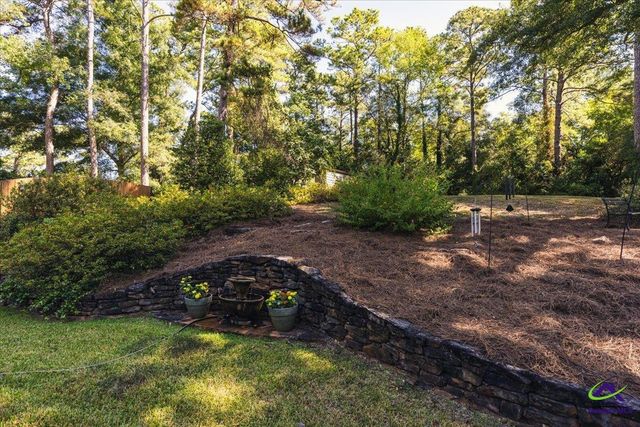 1227 Newport Place, Macon, GA 31210