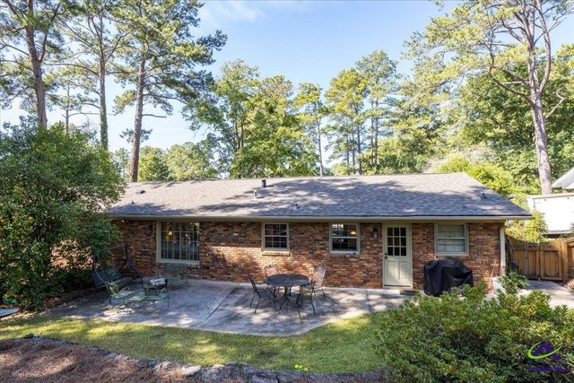 1227 Newport Place, Macon, GA 31210