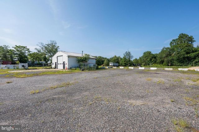 773 WATSONTOWN RD, Berlin, NJ 08009