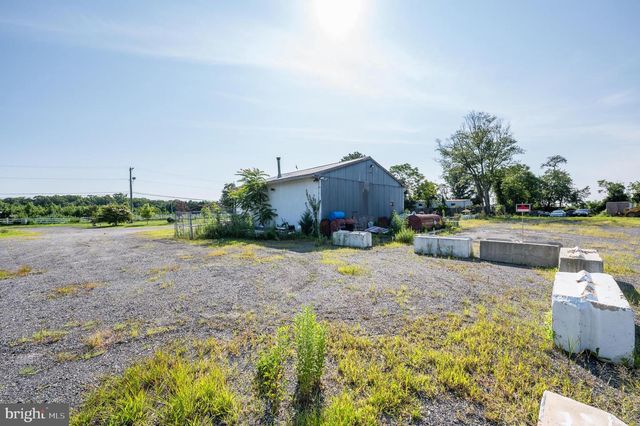 773 WATSONTOWN RD, Berlin, NJ 08009