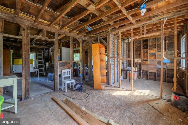 773 WATSONTOWN RD, Berlin, NJ 08009