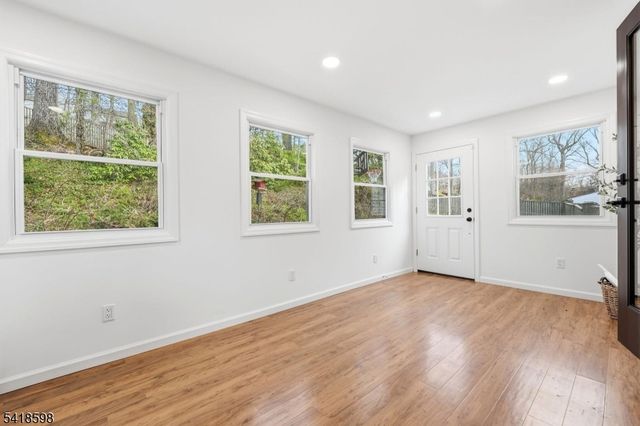 1474 Deer Path, Mountainside Boro, NJ 07092