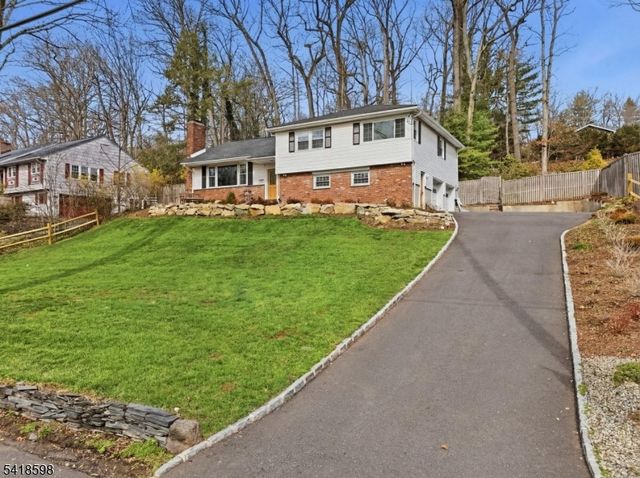 1474 Deer Path, Mountainside Boro, NJ 07092