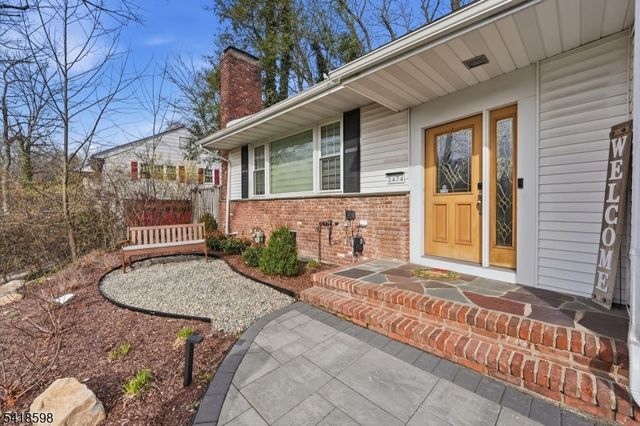 1474 Deer Path, Mountainside Boro, NJ 07092