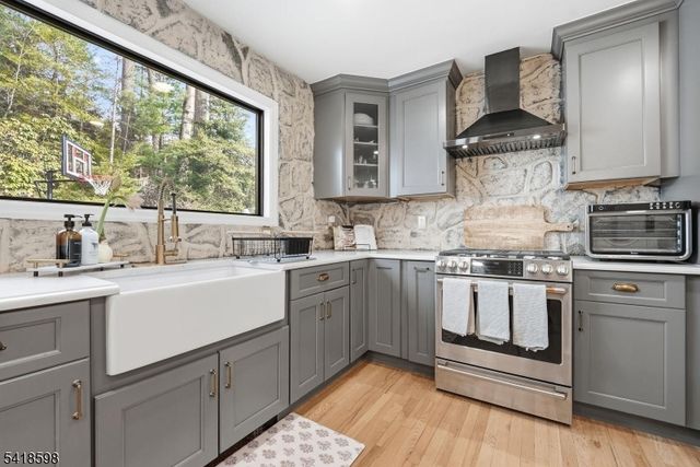 1474 Deer Path, Mountainside Boro, NJ 07092