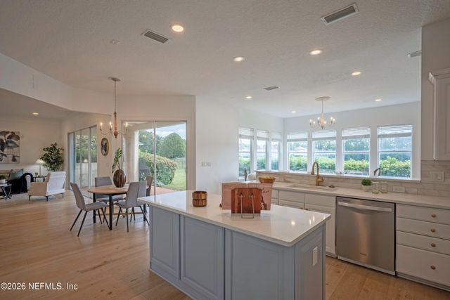 9937 WATERMARK Lane W, Jacksonville, FL 32256