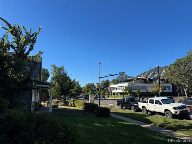 1812 17th Street 104S, Boulder, CO 80302