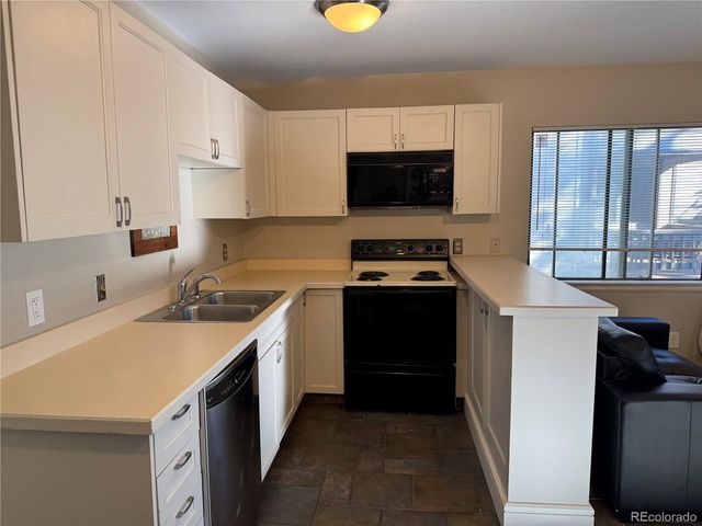 1812 17th Street 104S, Boulder, CO 80302