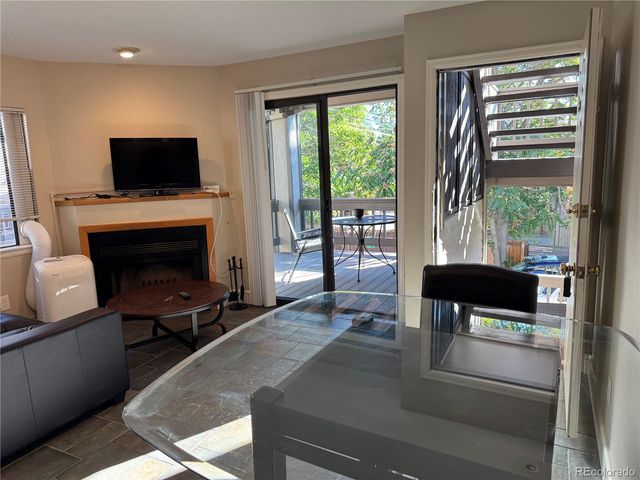 1812 17th Street 104S, Boulder, CO 80302