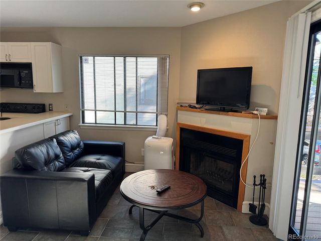 1812 17th Street 104S, Boulder, CO 80302