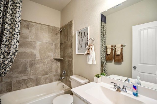 178 Abner Lane, Montgomery, TX 77356