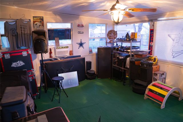 2319 Toulon Lane, Dallas, TX 75227