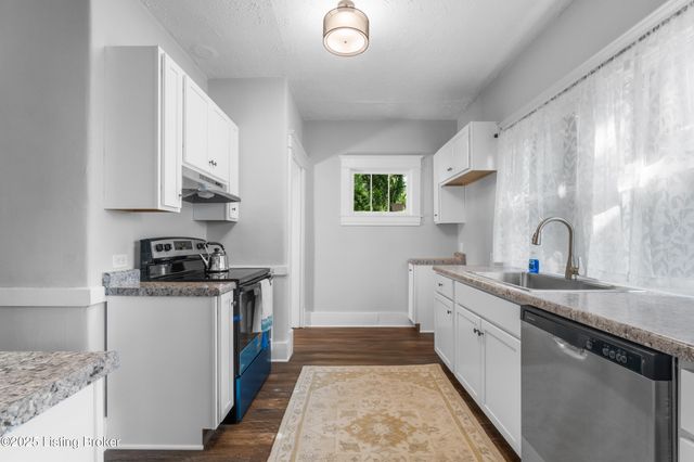 4149 Greenwood Ave, Louisville, KY 40211