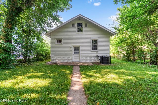 4149 Greenwood Ave, Louisville, KY 40211