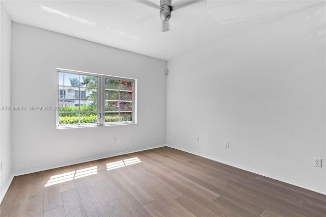 1600 Michigan Ave 2, Miami Beach, FL 33139