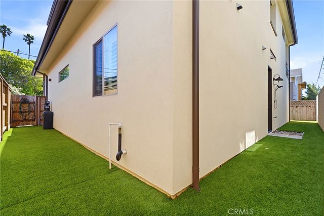244 Boeker Ave, Pismo Beach, CA 93449