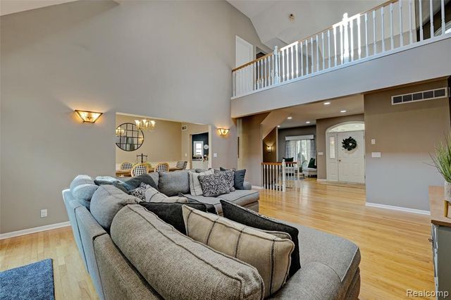 1320 Hosner Road, Oxford, MI 48370