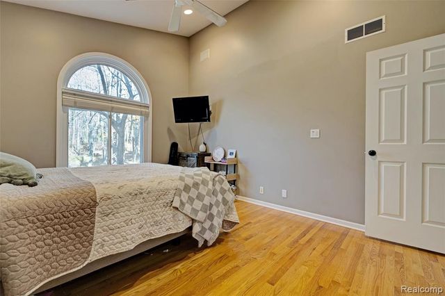 1320 Hosner Road, Oxford, MI 48370