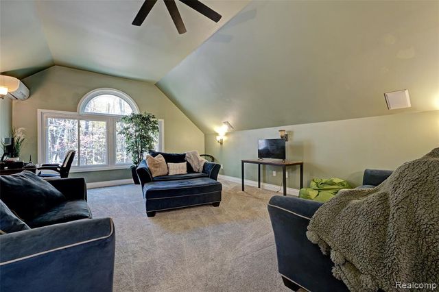 1320 Hosner Road, Oxford, MI 48370