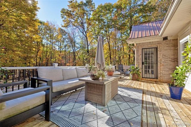 1320 Hosner Road, Oxford, MI 48370