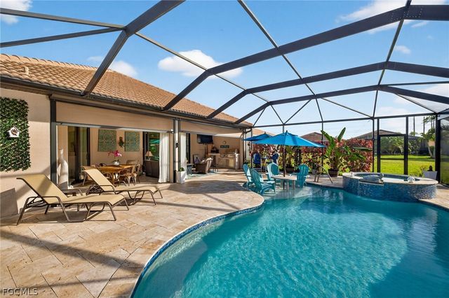 10307 Fontanella DR, Fort Myers, FL 33913