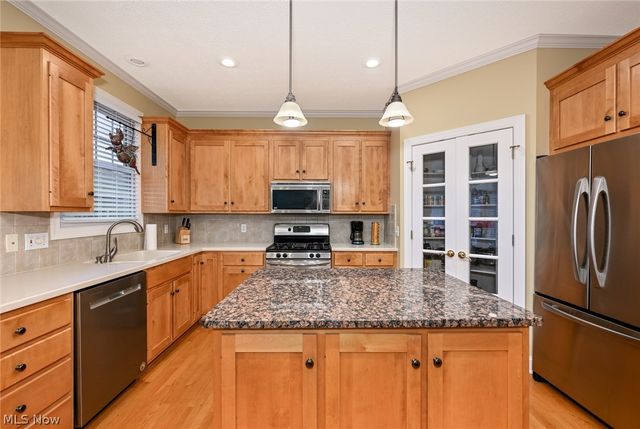 5957 Century Street NW, Canton, OH 44718