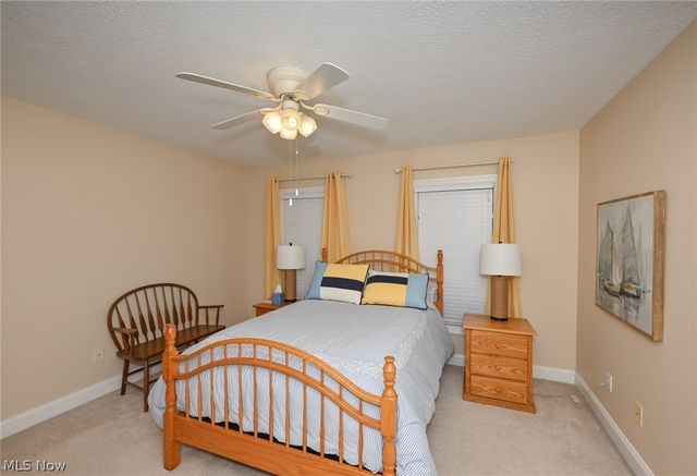 5957 Century Street NW, Canton, OH 44718