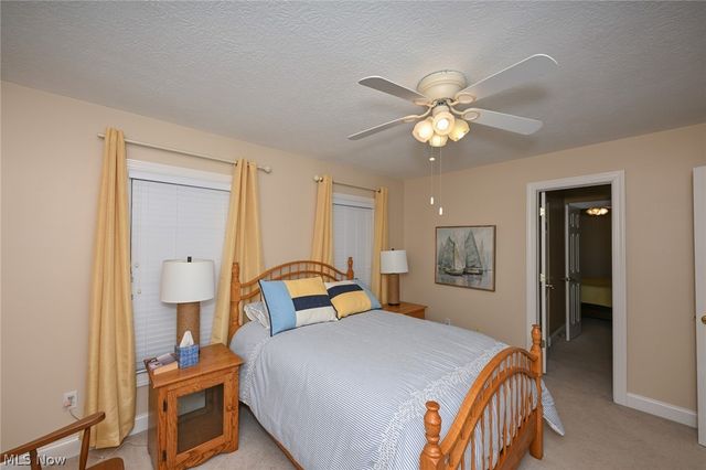5957 Century Street NW, Canton, OH 44718
