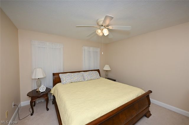 5957 Century Street NW, Canton, OH 44718