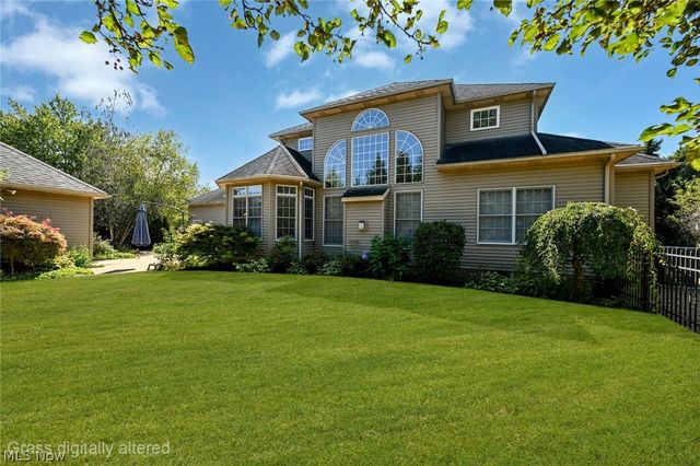 5957 Century Street NW, Canton, OH 44718