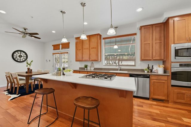 18400 Live Oak Ct, Plymouth, CA 95669