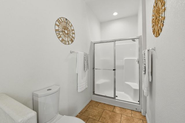 18400 Live Oak Ct, Plymouth, CA 95669