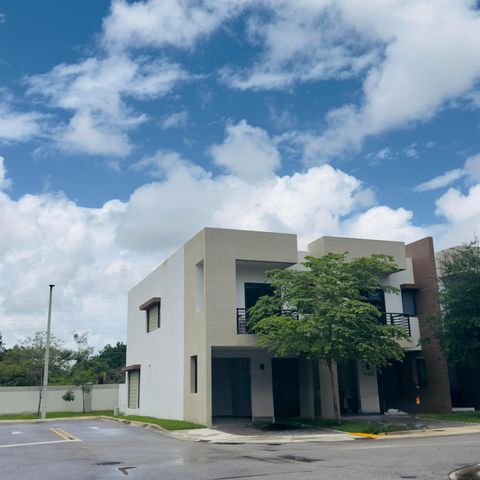 4189 N Oak Place, Fort Lauderdale, FL 33314