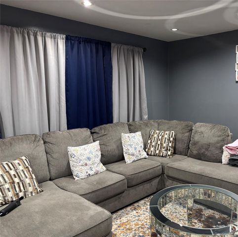 146-15 221st Street, Springfield Gardens, NY 11413