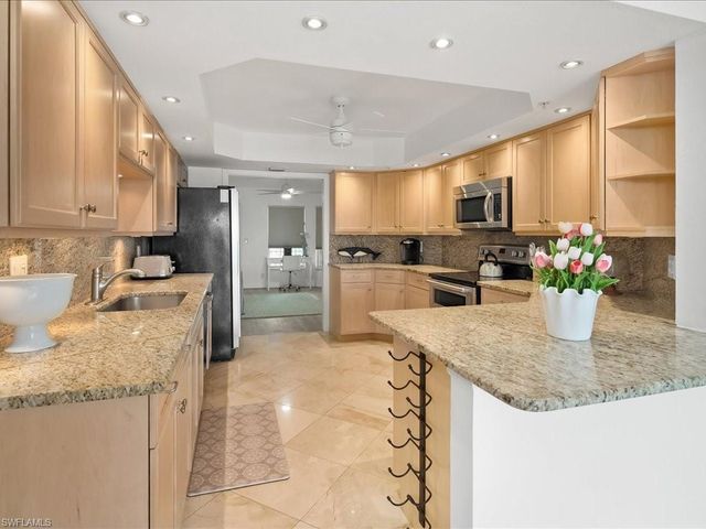 26910 Wedgewood DR 403, Bonita Springs, FL 34134