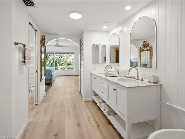 26910 Wedgewood DR 403, Bonita Springs, FL 34134