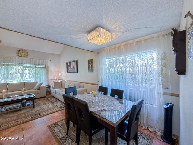 36790 Spanish Broom Drive, Palmdale, CA 93550