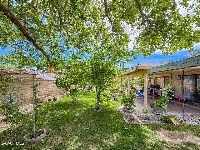 36790 Spanish Broom Drive, Palmdale, CA 93550