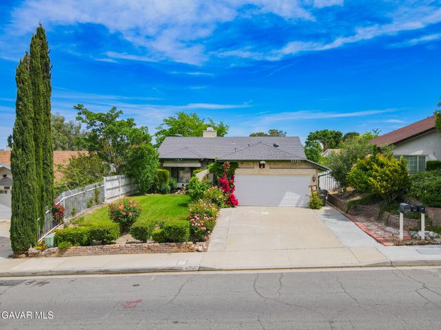 36790 Spanish Broom Drive, Palmdale, CA 93550
