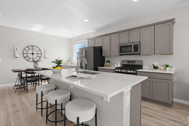 27884 E 9th Lane, Aurora, CO 80018