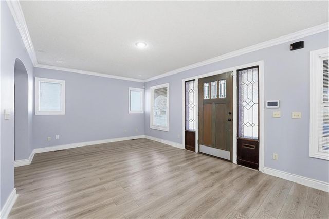 4200 Montgall Avenue, Kansas City, MO 64130