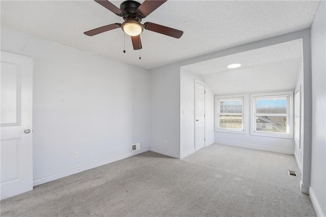 4200 Montgall Avenue, Kansas City, MO 64130